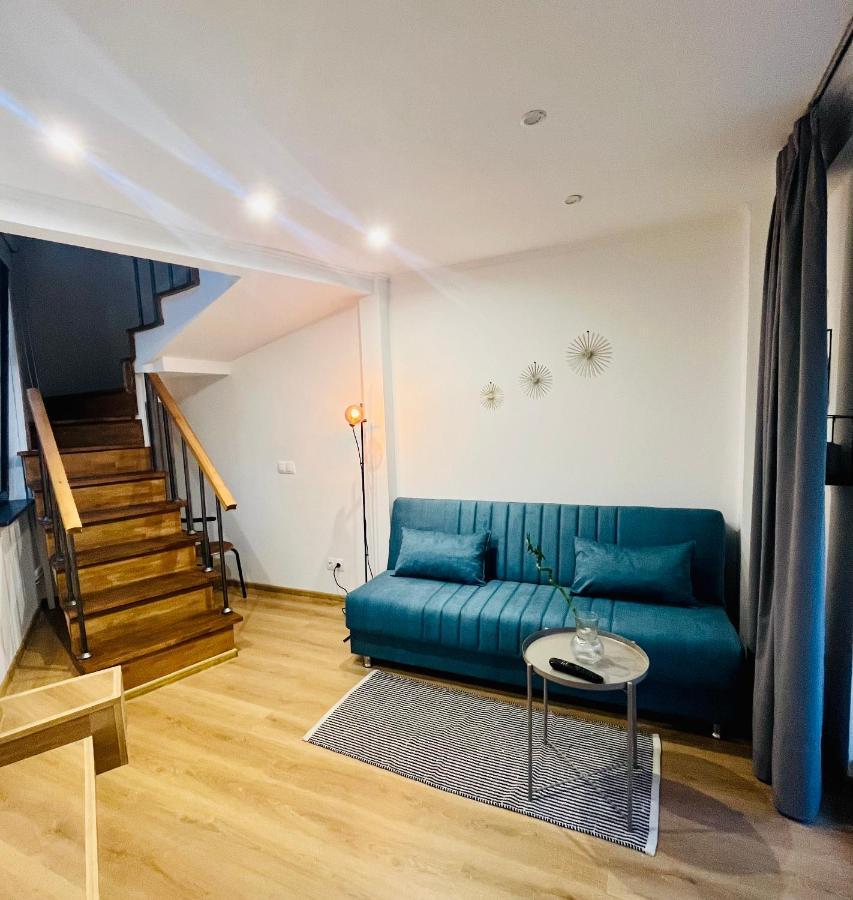 τwisted Loft * Kavala